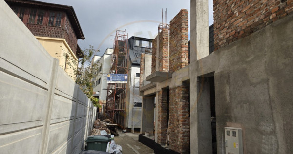 Constructie noua aproape de Unirii