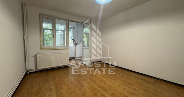 Apartament cu 2 camere, centrala proprie, zona Circumvala...