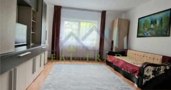 Apartament 3 camere decomandat etajul 1 Racadau