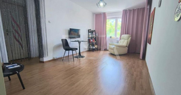 Apartament Arcul de Triumf