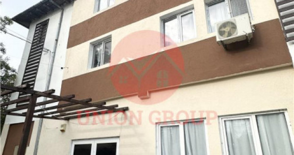 Pensiune cu 12 camere si Restaurant - Vedere Spre Lac, Efori