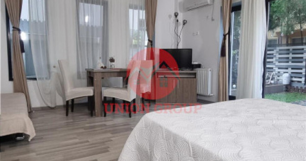 Studio Spatios cu Curte Proprie la Cativa Pasi de Mare, Mama