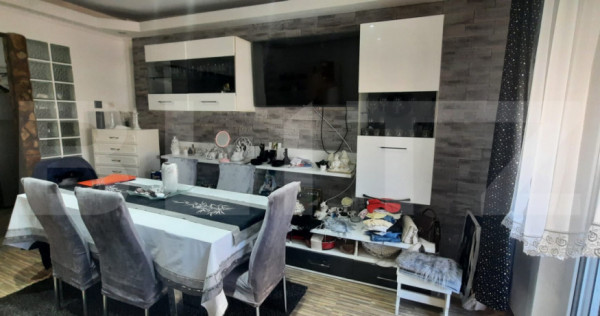 Apartament de vanzare, 3 camere,suprafata utila 66,75 mp, zo