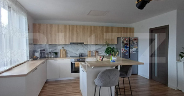 Casa individuala 338 mp, teren 1400 mp, in Mihai Viteazu