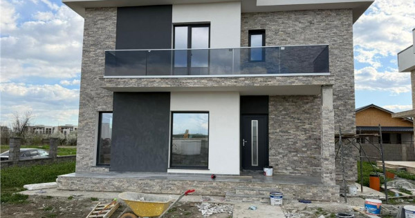 Vila P 1 de in Focsani - Nord 4 dormitoare, 3 bai , 160.000