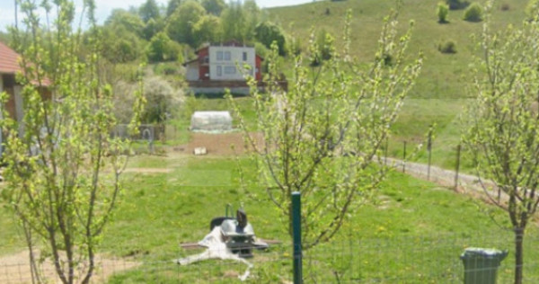 Teren intravilan 1696 mp, central, Salicea!