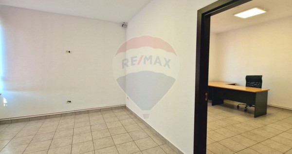 Birou de închiriat Brașov 35 mp, Uzina 2, cu parcare