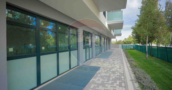 De închiriat Spațiu comercial, 209 mp, Nufarul, GrandHi...