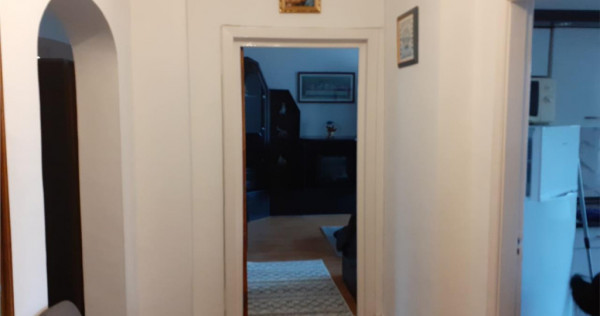 Apartament 3 camere cu terasa, vedere spre Tampa, Astra, Bra