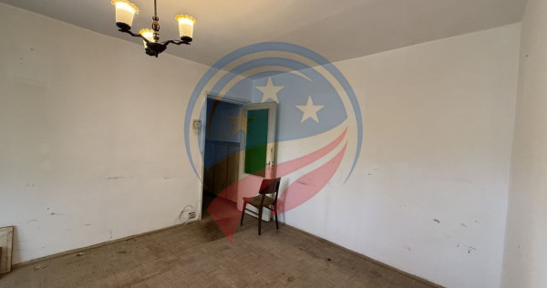 Apartament 3 camere de vanzare/Racheta/Craiovita