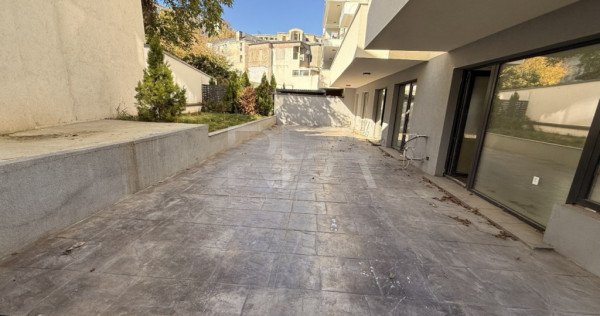 4 Camere + Terasa 192 m.p + Parcare | Bloc Nou Zona Unirii