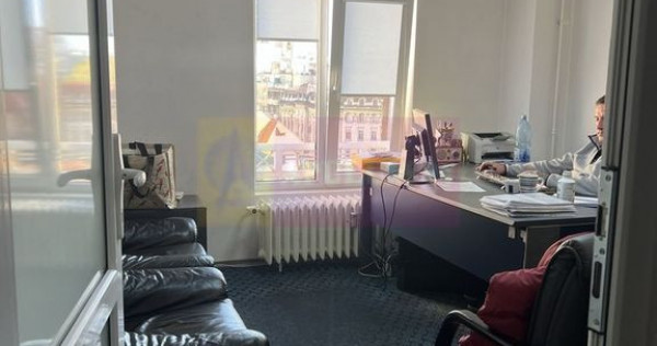 Vanzare apartament 3 camere Casa Poporului-Natiunile Unite