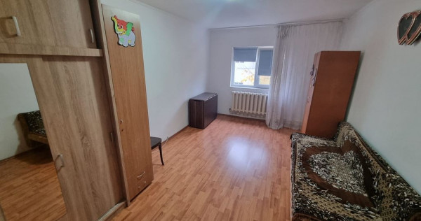 Aurel vlaicu-apartament 2 camere decomandat cu gaze