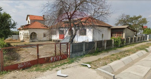 Casă si spatiu comercial cu suprafata de 483 mp