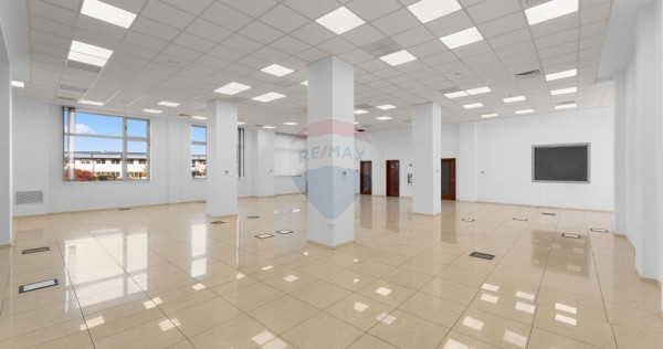 Spațiu comercial de 830mp de &icirc;nchiriat &icirc;n zona Sud-Vest