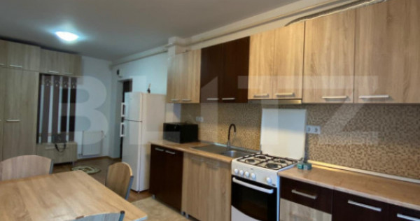 Apartament cu o camera, 38 mp, zona Florilor