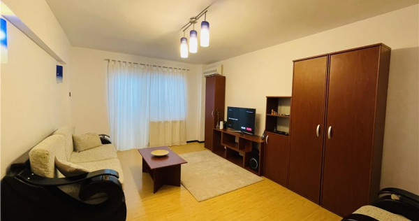 Apartament 4 camere,mobilat si utilat,etaj 3, zona Pompieri