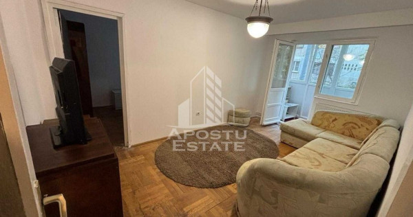 Apartament 2 camere, semidecomandat, zona Girocului