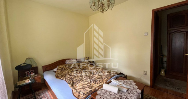 Apartament cu 2 camere, cu garaj si boxa,situat in zona D...