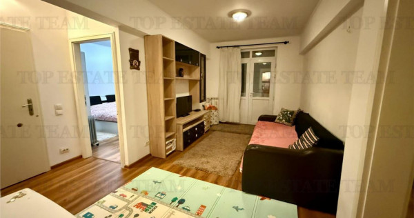 Apartament 3 camere situat la 7 minute de metrou Raul Doamne