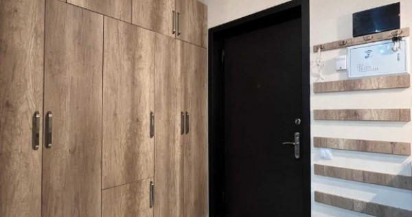 Garsoniera de inchiriat zona Militari Residence