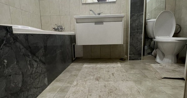 Garsoniera de inchiriat in zona Andronache