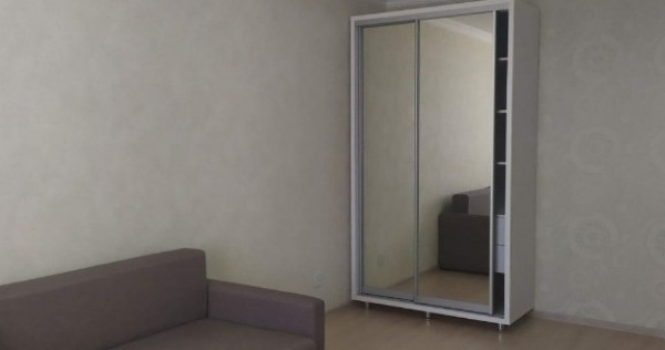 Garsoniera de inchiriat zona Calea Mosilor