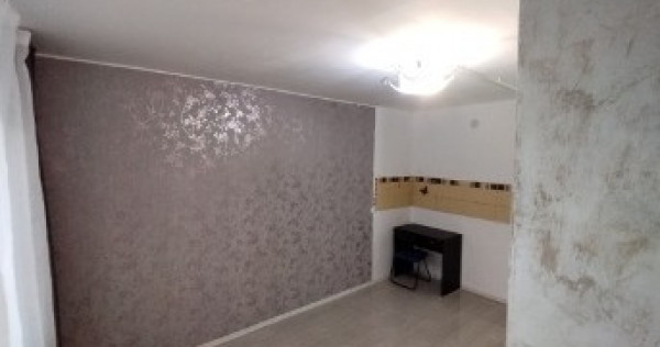 Proprietar garsoniera 17m et.3 Granit