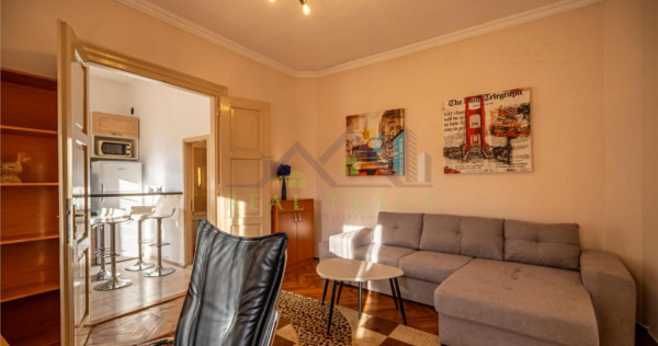 Apartament in casa zona Teatrul Dramatic