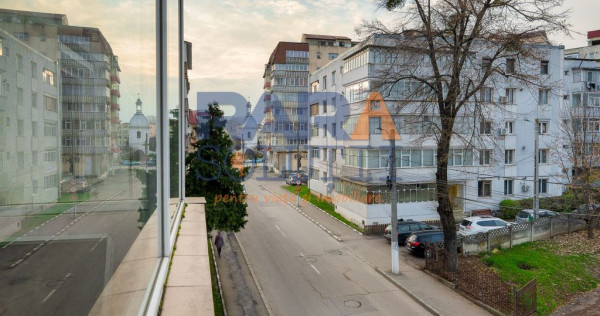 Apartament 3 camere, 82 mp + 16 m balcon, Str. veronica M...