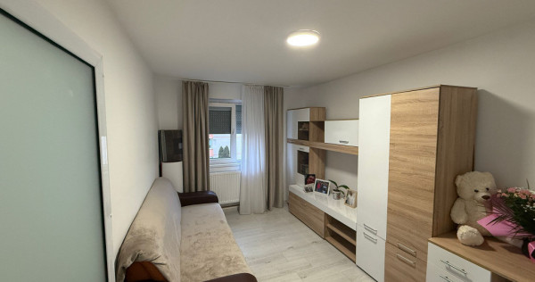 Apartament 2 camere, decomandat - zona Astra