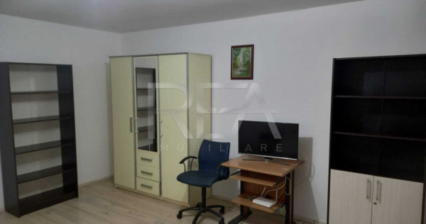 Garsoniera Decomandata Parc Sebastian