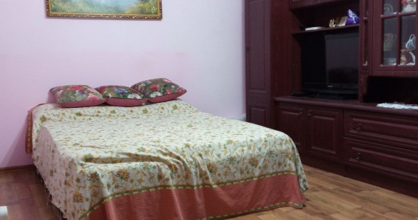 Garsoniera de inchiriat in zona Aviatiei