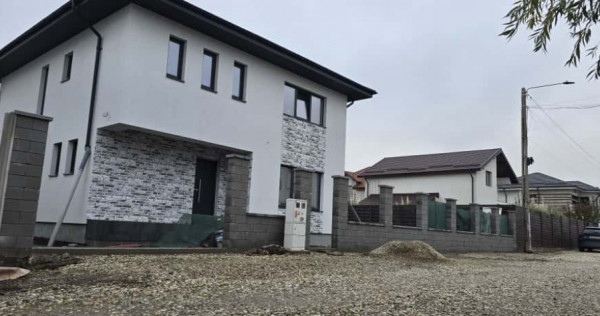 Casa de vanzare comuna berceni str. Eroilor
