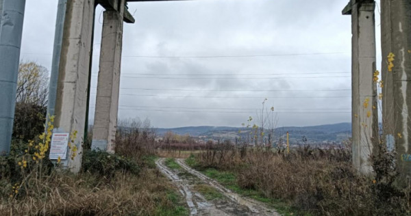 TEREN INTRAVILAN - OPORTUNITATE INVESTITII