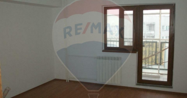 Inchiriere apartament decomandat 2 camere
