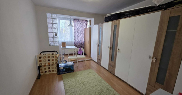 Apartament cu 3 camere Astra , Calea Bucuresti 109800 Euro