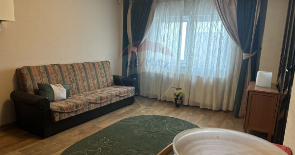 Apartament 4 camere ROZNOV Central de inchiriat