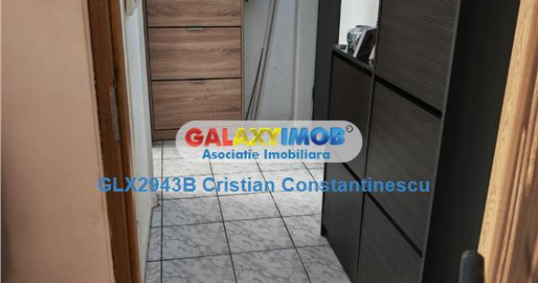 Apartament 3 camere,renovat, Piata Resita, sect 4