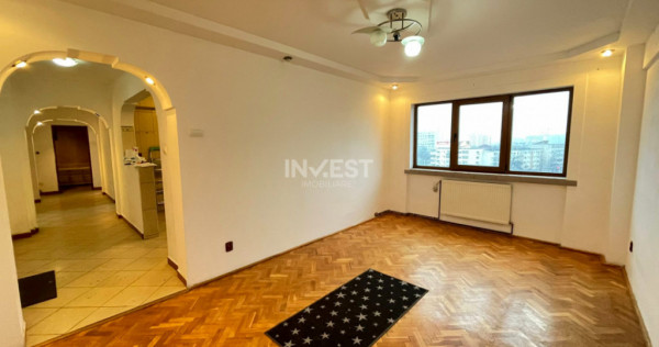 Apartament 4 camere-Podu Ros-Palas-sens giratoriu