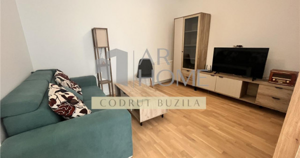 Garsoniera de lux, parcare privata, zona Cartier Albert