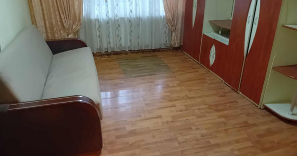 Apartament 2 Cam Centru B-dul. Dacia 45mp parter semirenovat centrala