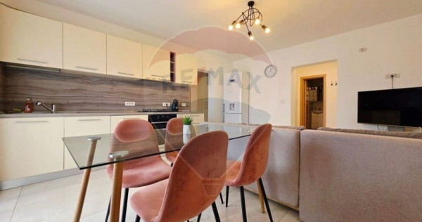 Apartament cu 3 camere si loc de parcare de inchiriat zon...