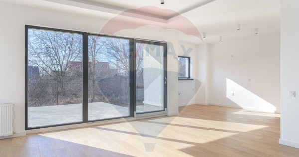 Vilă superba Cernica | vedere la padure si lac | finisaj...