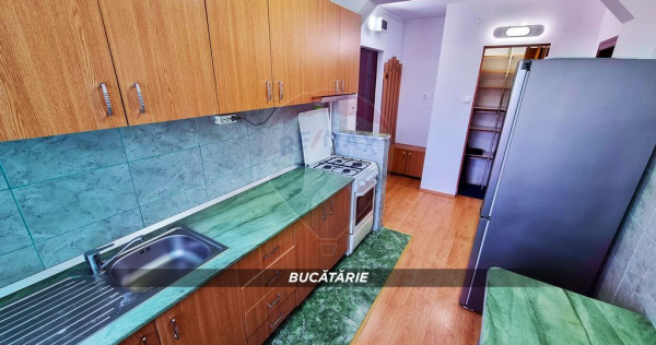 APARTAMENT CU PRIVELISTE IN ZONA ULTRACENTRALA