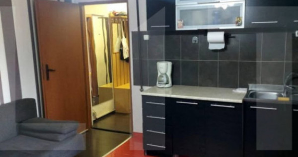 Apartament 3 camere, 57 mp, zona Dambovita