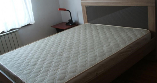 Garsoniera decomandata zona Lujerului