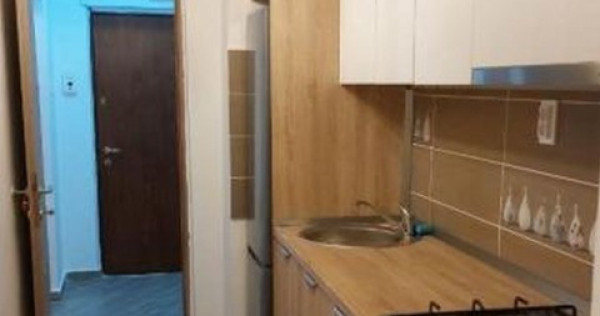 Iancului etajul 10 decomandat