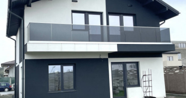 Vila P+M, 5 Camere, 450 mp teren, Navodari