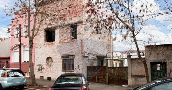 Casă + teren 786 mp – strada Transilvaniei
